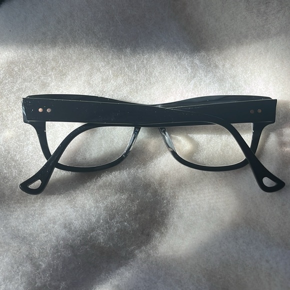 Dita frames - Picture 4 of 8